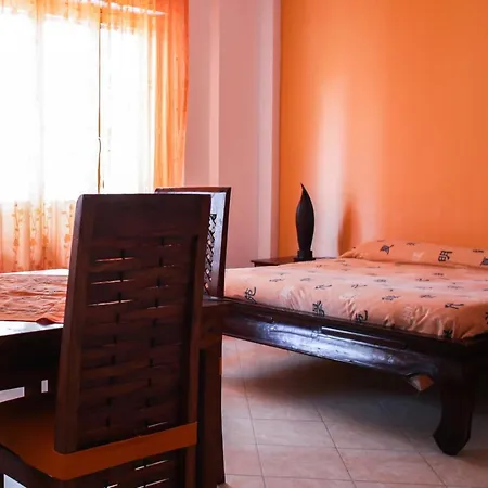 Hotel apartamentowy Marisal 2*